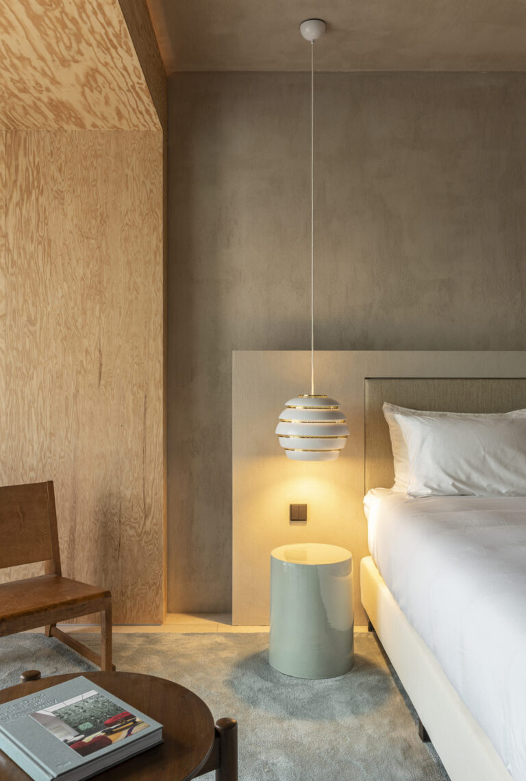 6_BI The National Hotel 527_HR